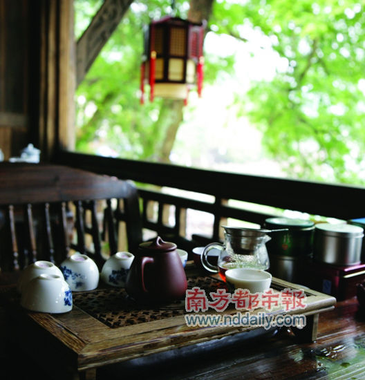 山中清涼，正適合避暑